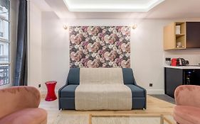 Suite Victor Hugo 1 : Bel Appartement T2 Neuf
